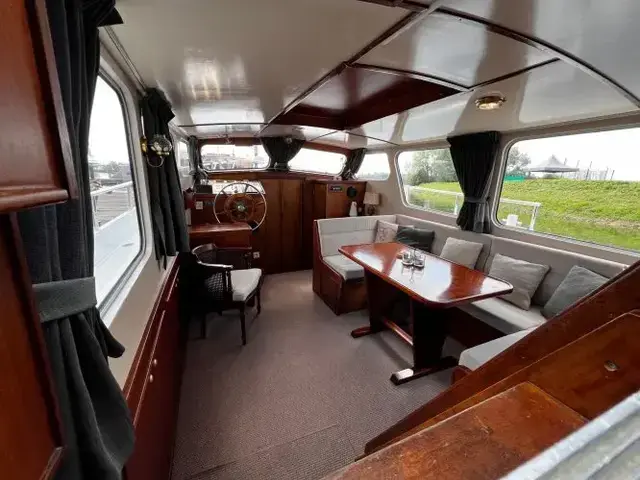 Motor Yacht Van Dongen Trawler 12.20 AK