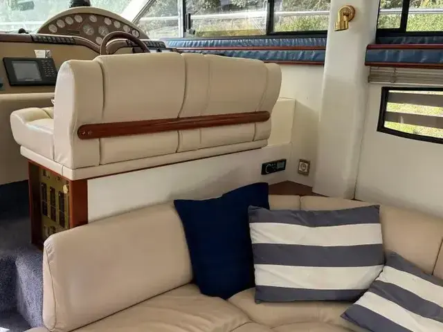 Fairline Phantom 40 Flybridge