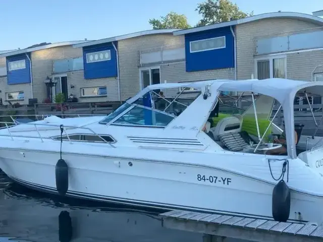 Sea Ray 400 Express Cruiser