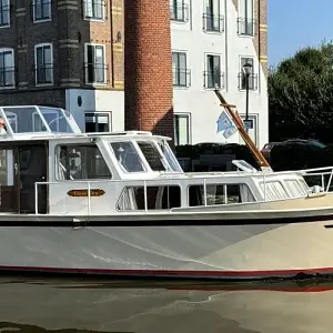 1980 Motor Yacht Vrijbuiter 10.50 Ak Cabrio