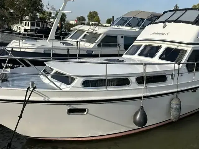 Valkkruiser 11.00 Flybridge