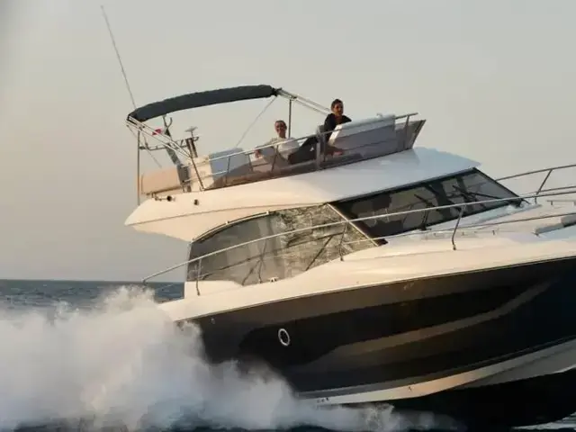 Jeanneau Prestige 420 Flybridge