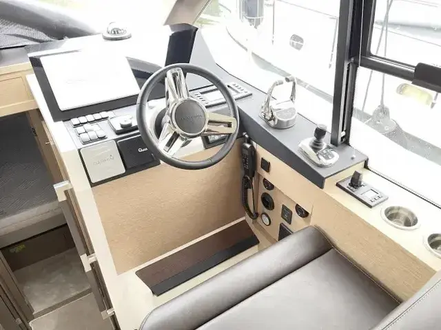 Jeanneau Prestige 420 Flybridge