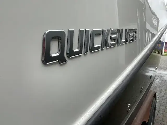 Quicksilver 675 Weekend