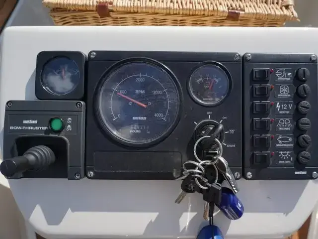 Interboat 25 Semi Cabin