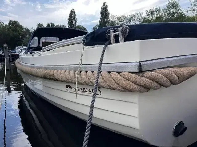 Interboat 25 Semi Cabin