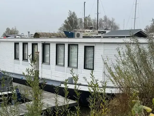 Houseboat Woonark 39.50