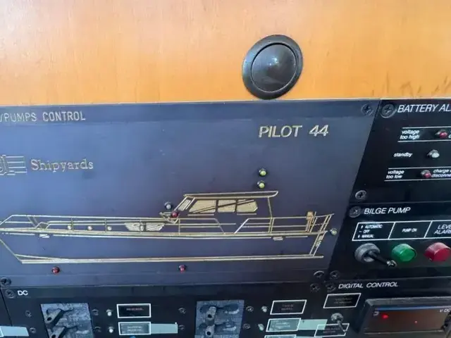 Pilot 44