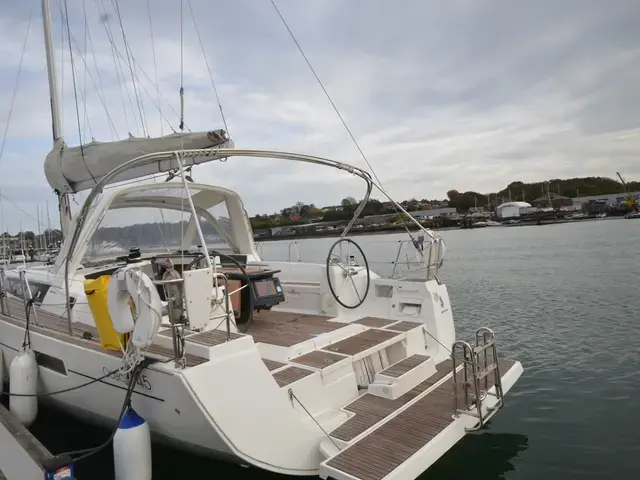 Beneteau Oceanis 45 (3 Cbs)