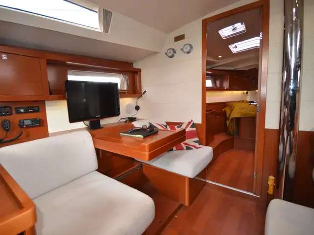 Beneteau Oceanis 45 (3 Cbs)