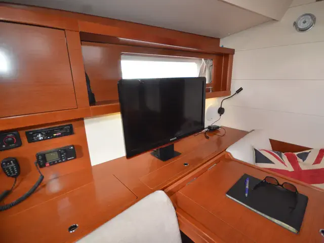 Beneteau Oceanis 45 (3 Cbs)