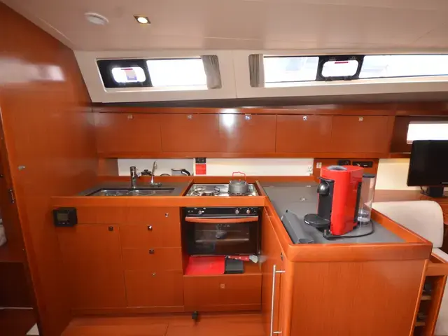 Beneteau Oceanis 45 (3 Cbs)