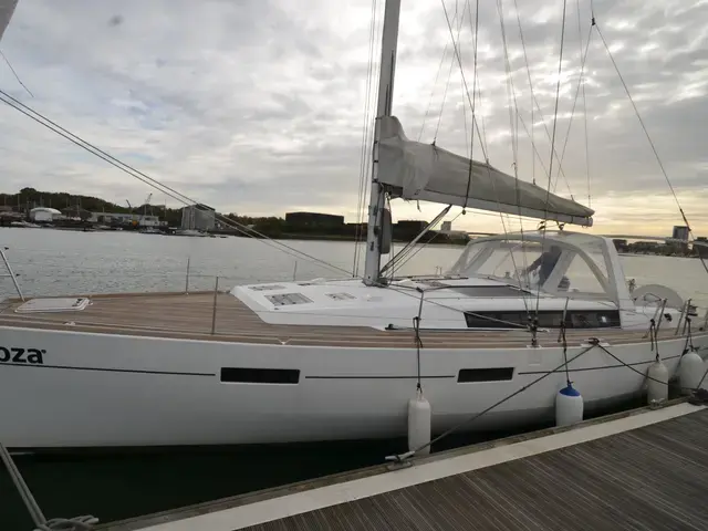 Beneteau Oceanis 45 (3 Cbs)