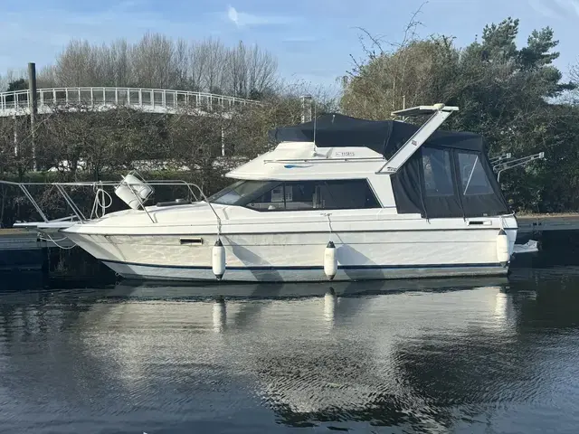 Bayliner 2556 Ciera Command Bridge