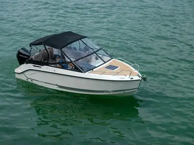 Quicksilver ACTIV 675 CRUISER