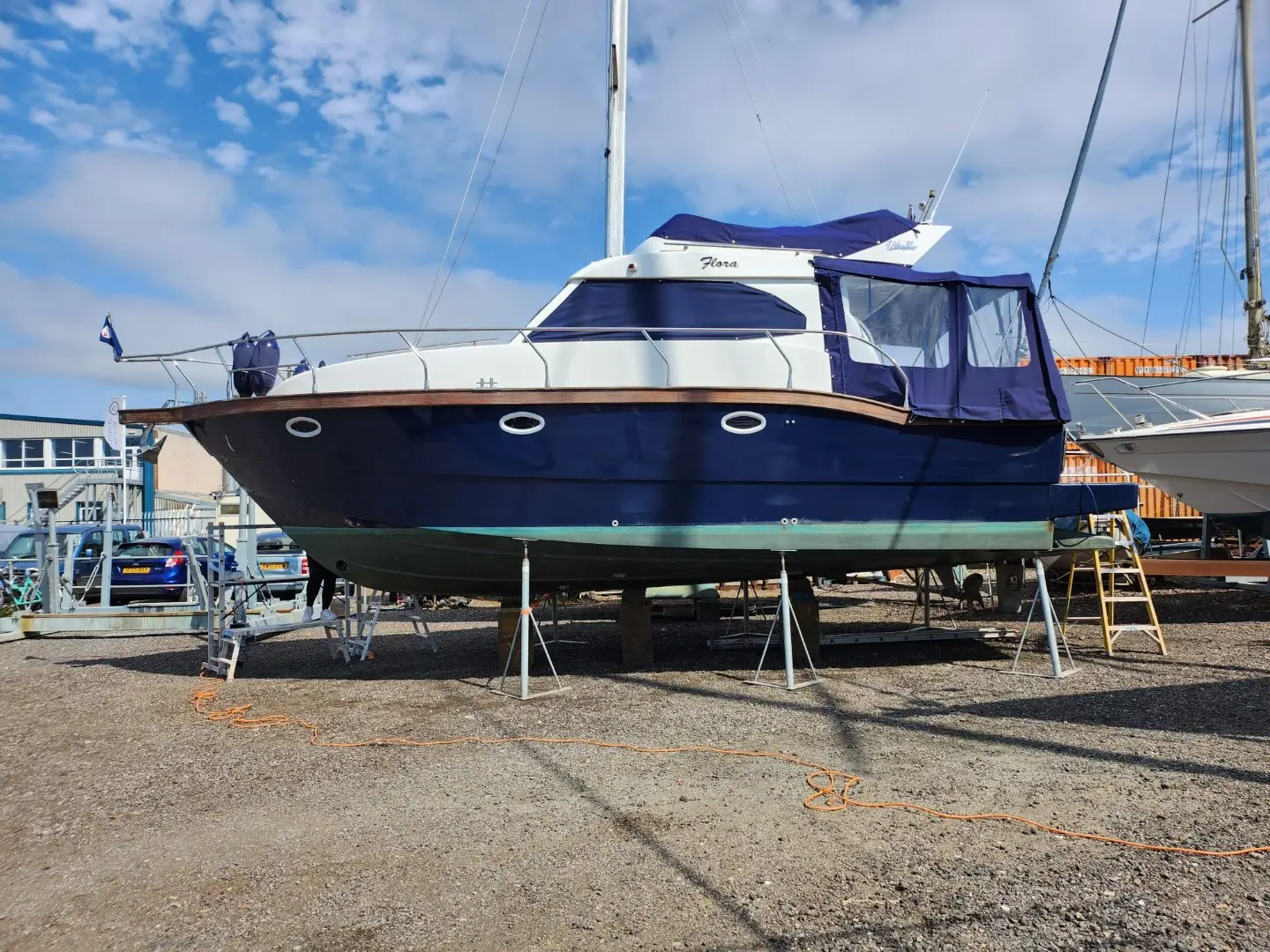 2003 Viking viki 32