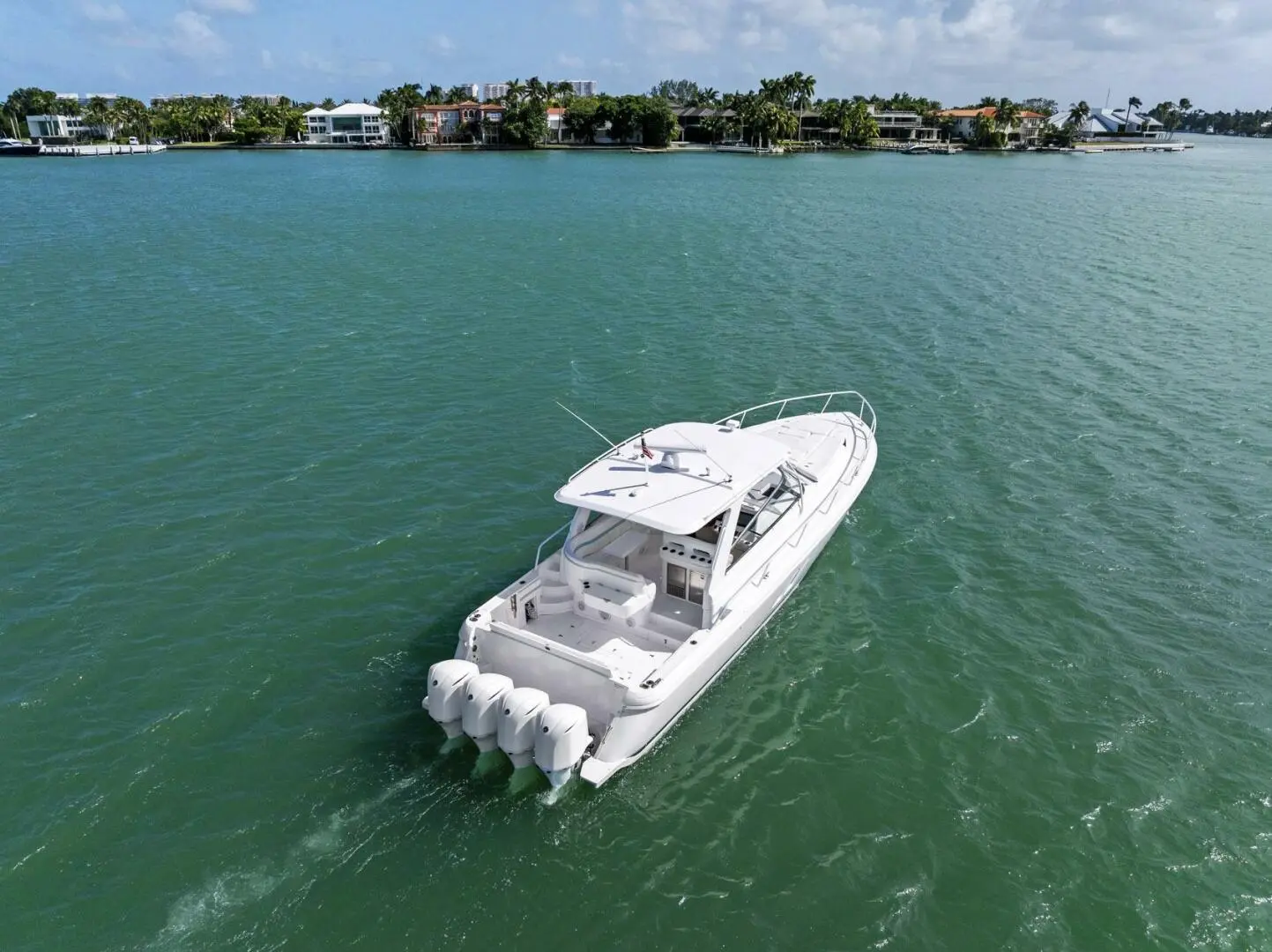 2018 Intrepid 475 sport yacht