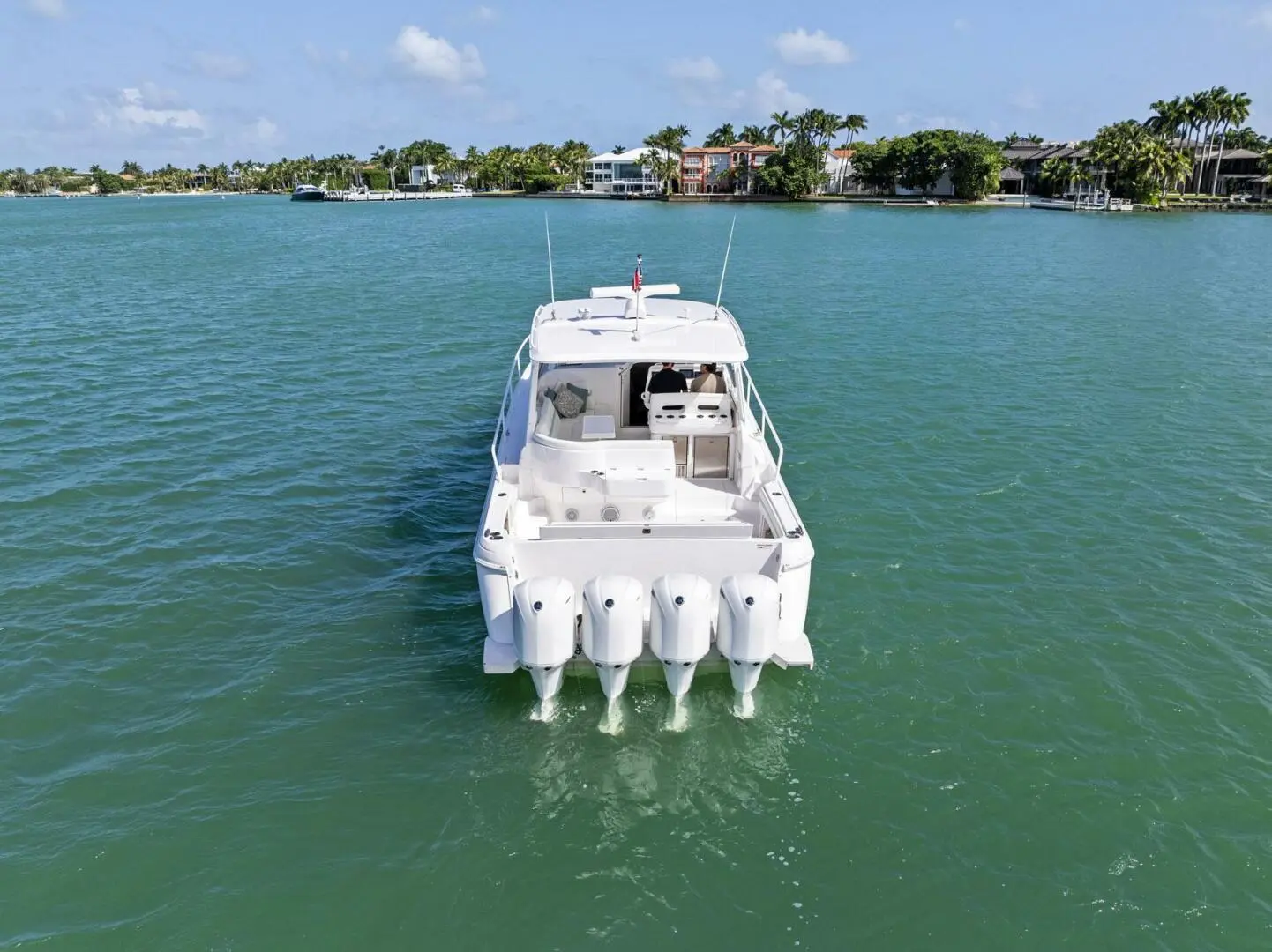 2018 Intrepid 475 sport yacht