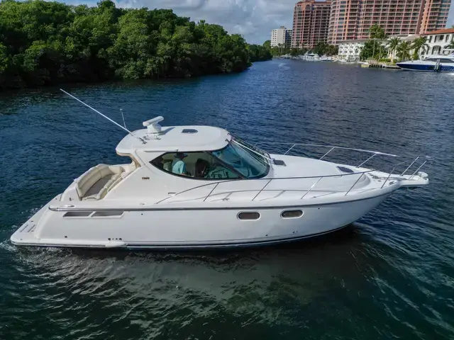 Tiara Yachts 3900 Sovran