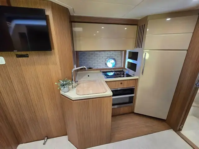 Azimut Atlantis 50