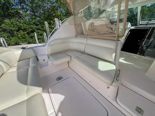 Tiara Yachts 3900 Sovran