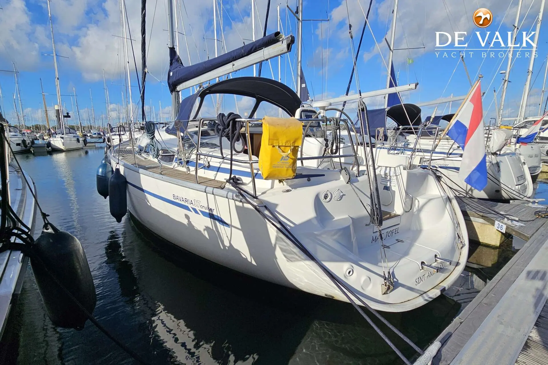 2006 Bavaria cruiser 37