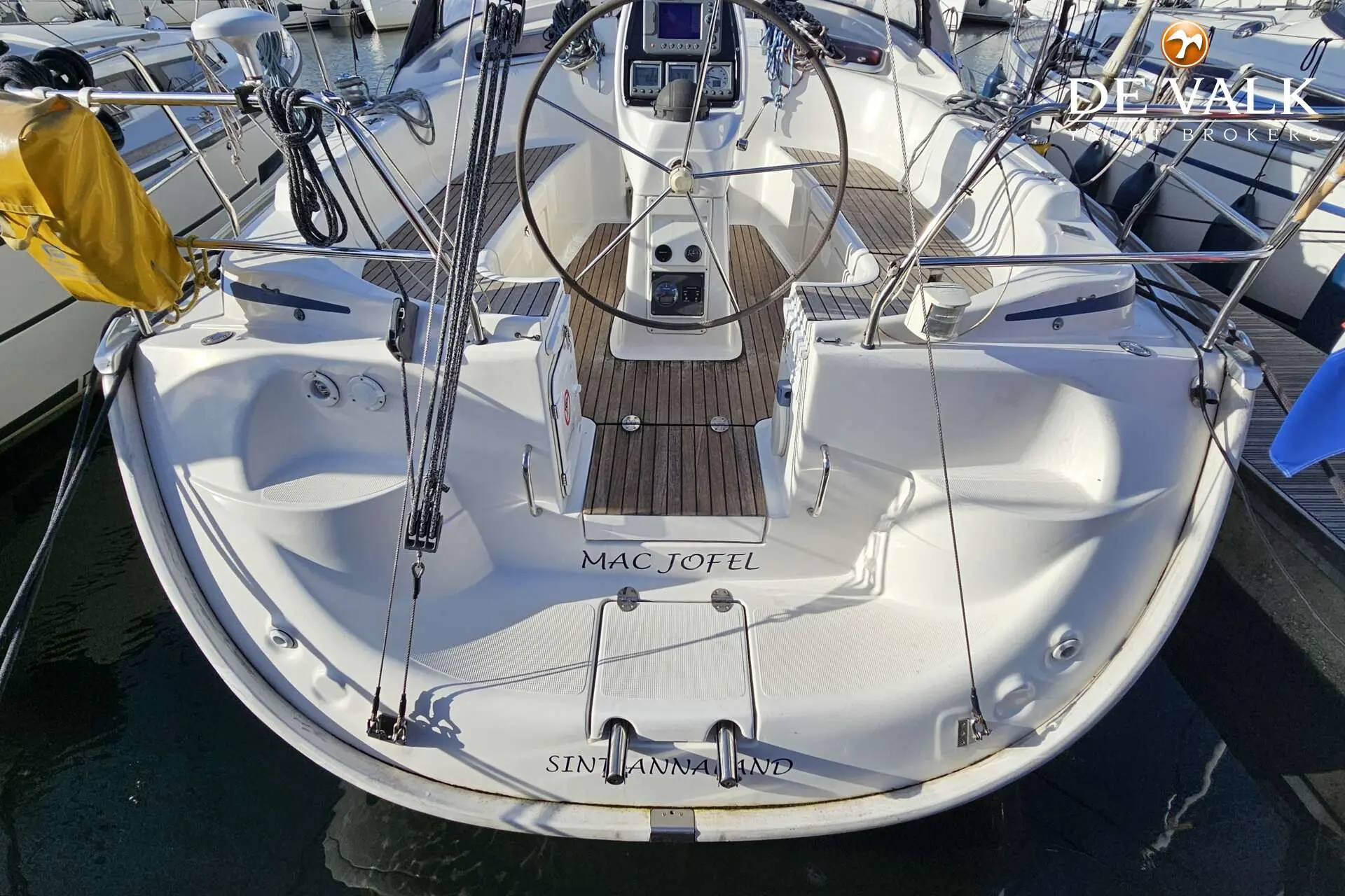 2006 Bavaria cruiser 37