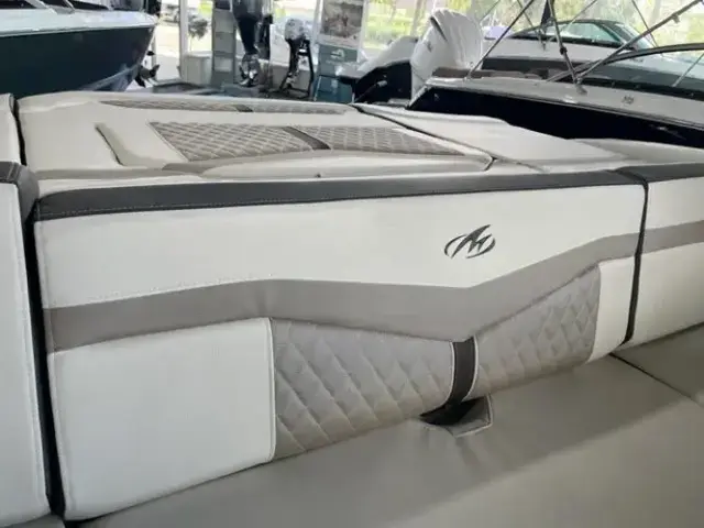 Monterey 238 Ss Bowrider