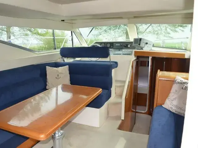 Azimut 37