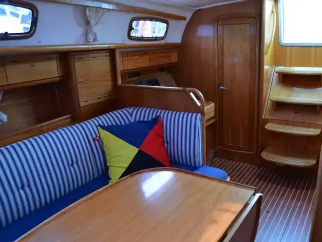 Bavaria Cruiser 37