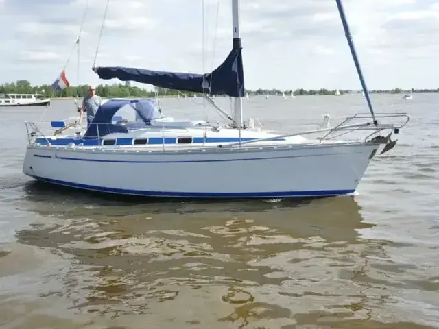 Bavaria 300