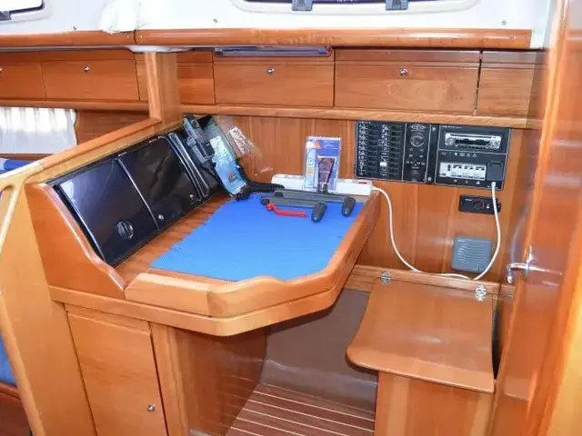 Bavaria Cruiser 33 2