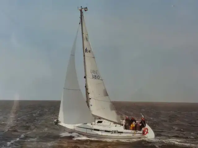 Bavaria 34 2