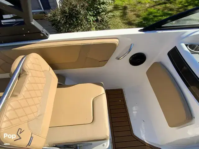 Bayliner Vr6