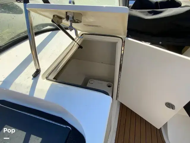 Bayliner Vr6