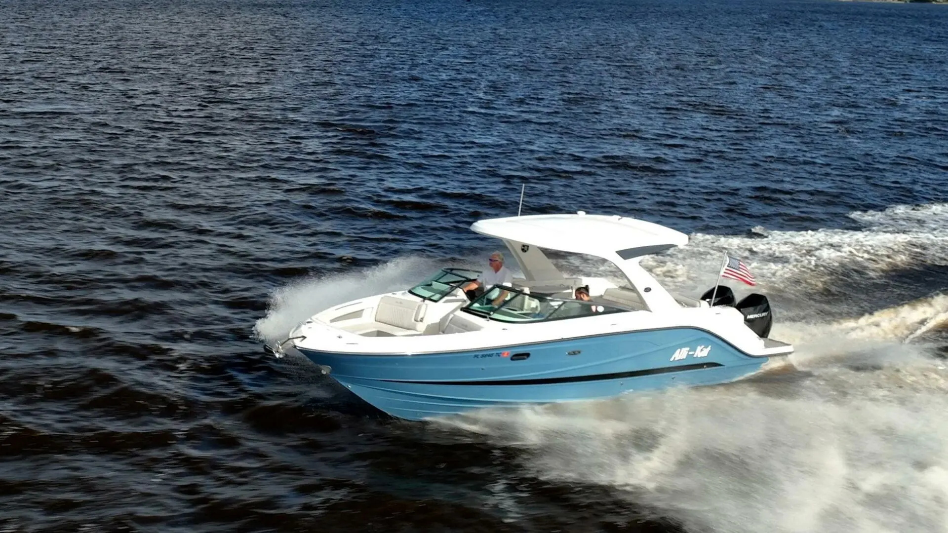 2022 Sea Ray 310 slx