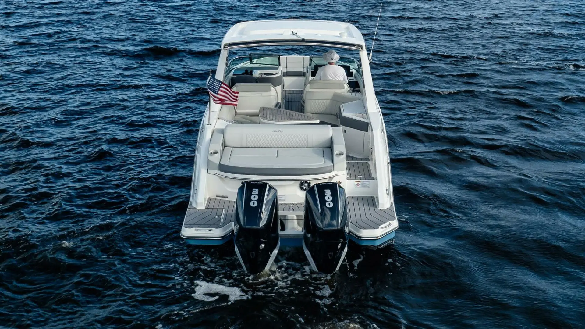 2022 Sea Ray 310 slx