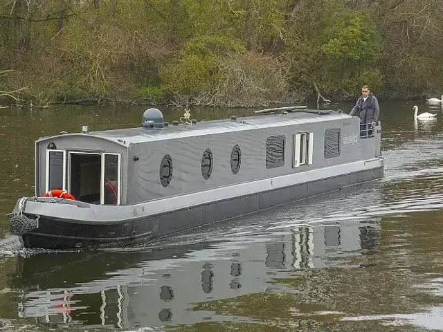 Pendle Narrowboats  60' Semi Cruiser Round Stern