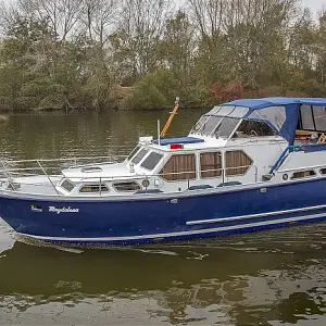 1999 Van Der Valkruizer 1350