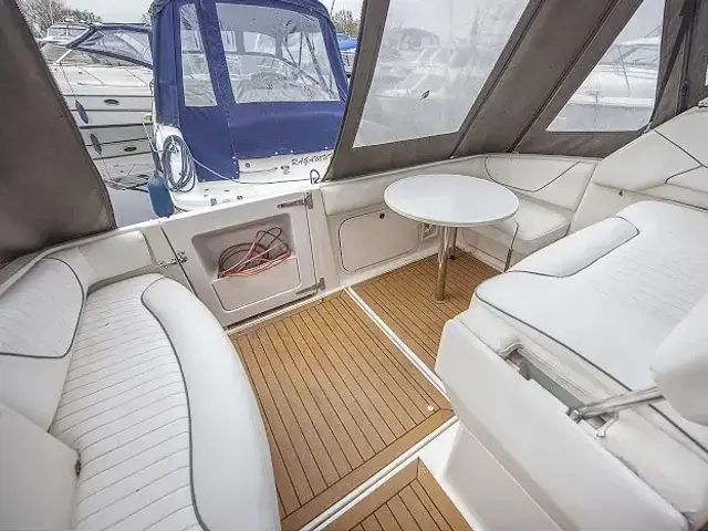 Bayliner 3255 Avanti