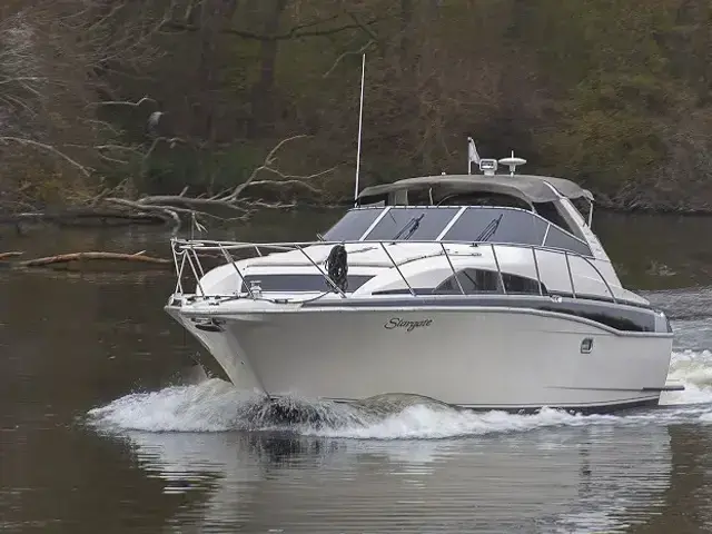 Bayliner 3255 Avanti