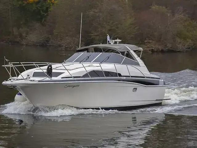 Bayliner 3255 Avanti