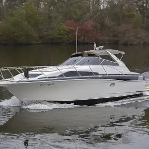 1995 Bayliner 3255 Avanti