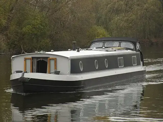 Liverpool Boats 60 X 12 Widebeam