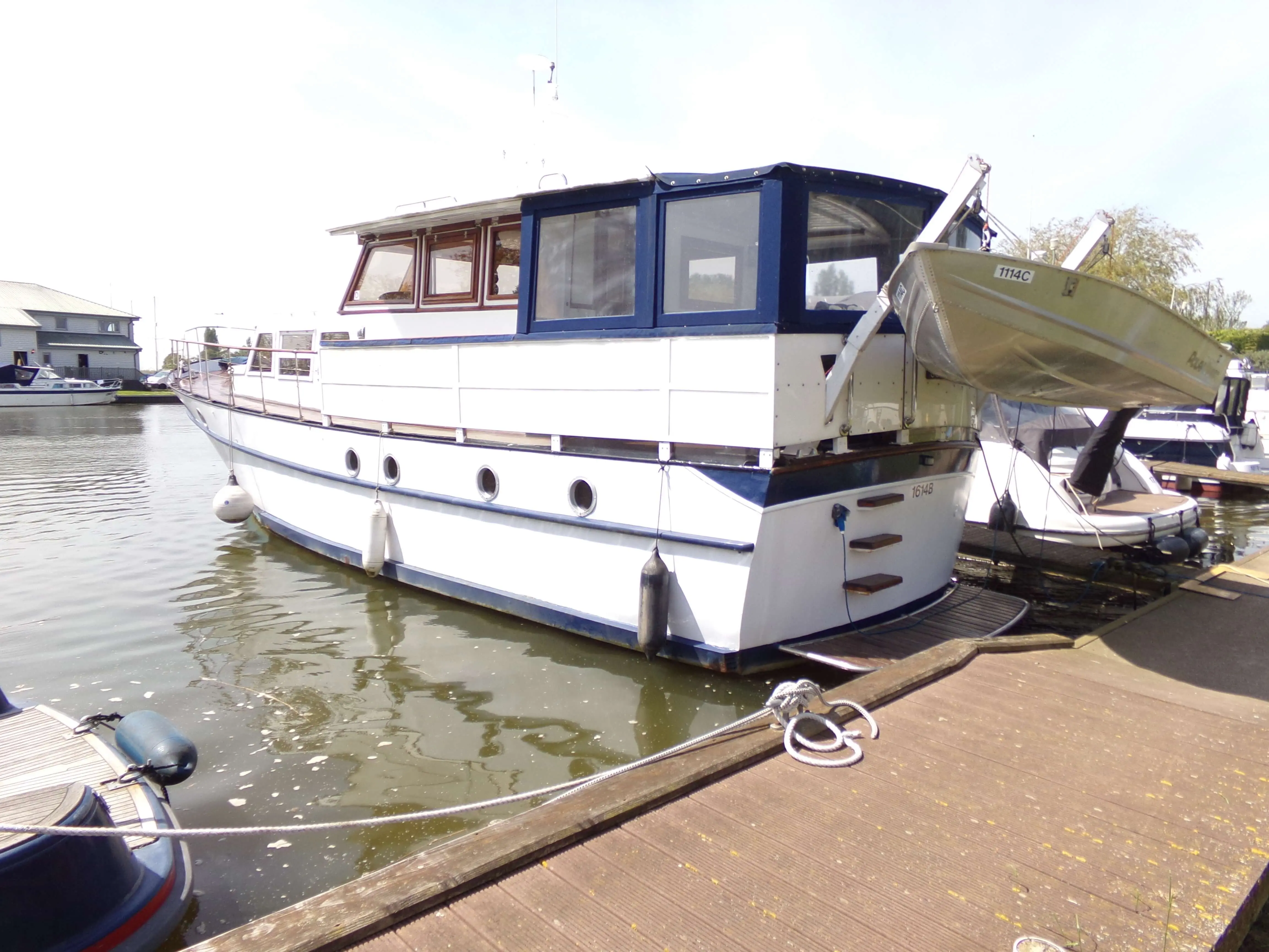 1962 Stevens gentleman's motor cruiser