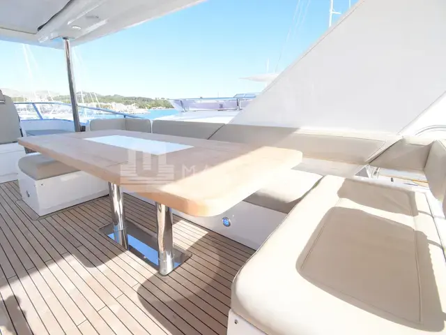 Fairline Squadron 65