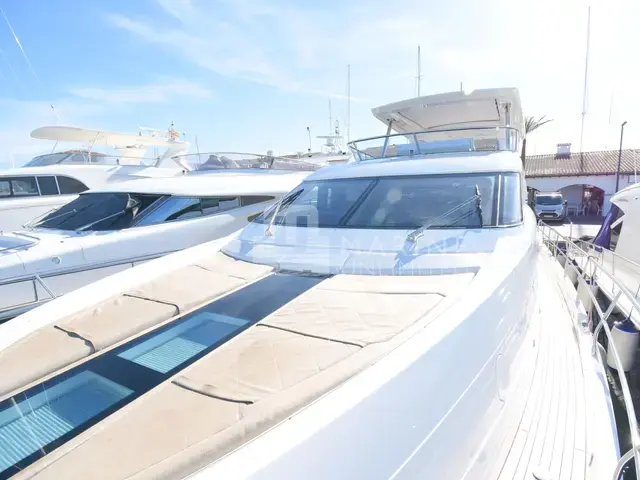 Fairline Squadron 65