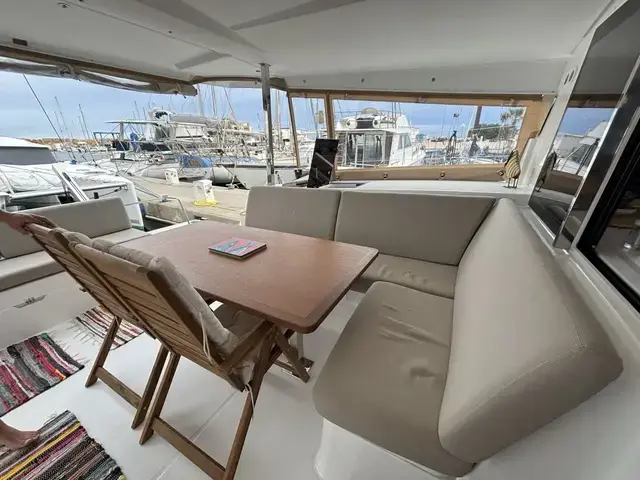 Fountaine Pajot Isla 40