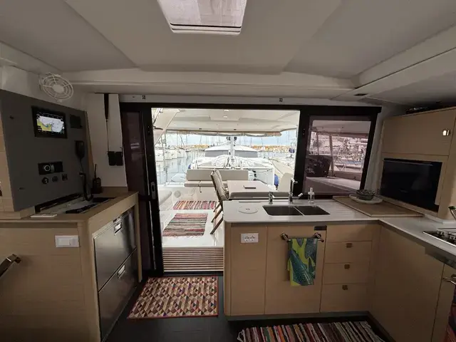 Fountaine Pajot Isla 40