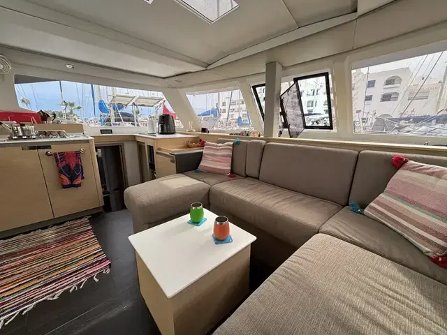 Fountaine Pajot Isla 40